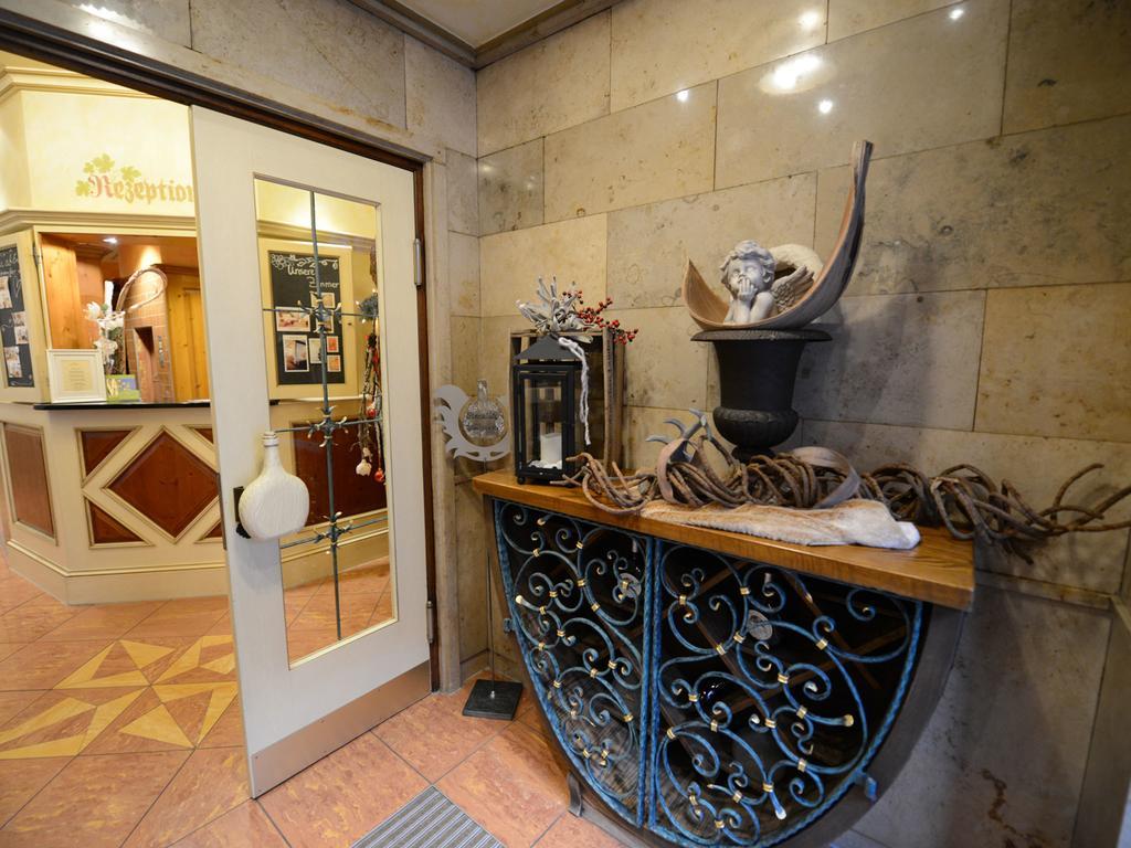 Land-Gut Hotel Zum Loewen Garni Марктхайденфельд Экстерьер фото